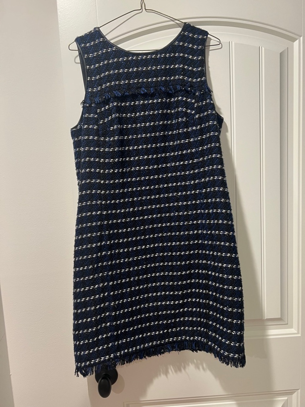 Ann Taylor Sleeveless Navy Tweed Shift Dress - Navy / White size 10